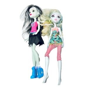 monster high doll lot - Lagoona Blue , Frankie Stein